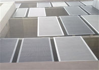 Grueso de aluminio perforado acanalado del negro 4x8 0.1mm~20m m de la hoja