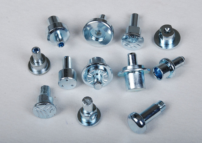 OEM 7057 6061 Partes de aluminio frías para encabezado Partes de aluminio para componentes de altavoces / barras T / barras U